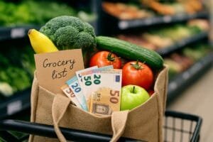 Alimentação Saudável na Prática: Como Comprar com Economia