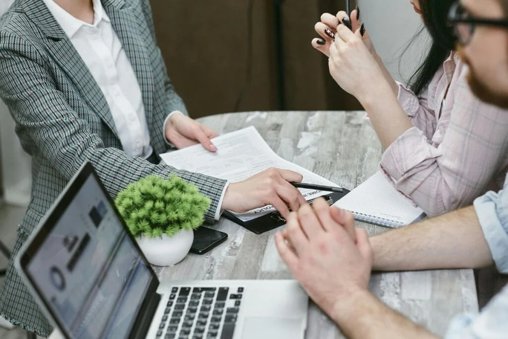 Poupar Dinheiro ou Investir?